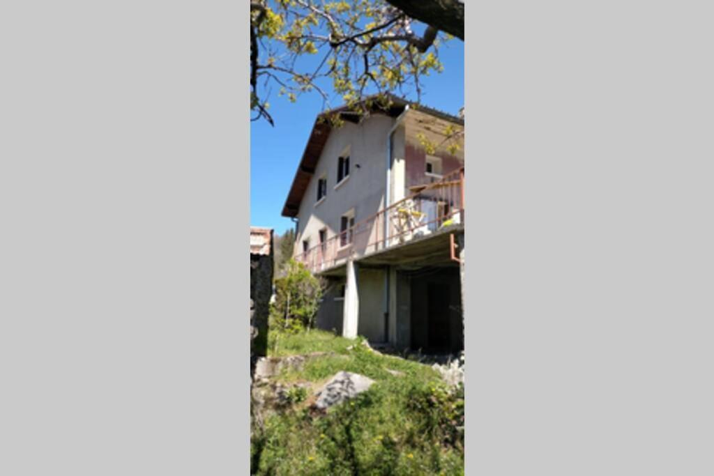 Logement Renove Avec Vue Panoramique La Saussaz エクステリア 写真